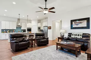 21866 E Swallow Pl, Aurora, CO 80016 - Photo 3