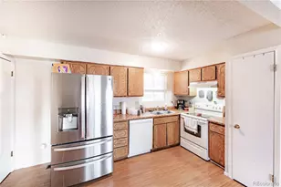2516 Glen View Ave, Colorado Springs, CO 80904 - Photo 27