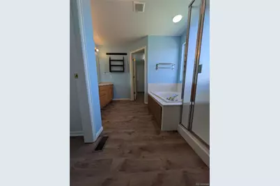 19613 E 39th Avenue, Denver, CO 80249 - Photo 17