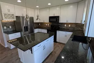 19613 E 39th Ave, Denver, CO 80249 - Photo 9