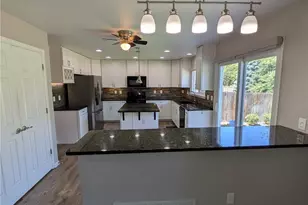 19613 E 39th Ave, Denver, CO 80249 - Photo 7