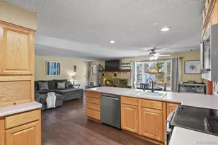 9749 W Fairview Ave, Littleton, CO 80127 - Photo 7