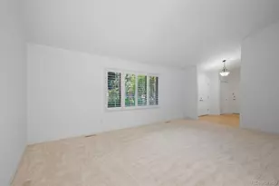 7053 S Oneida Cir, Centennial, CO 80112 - Photo 5
