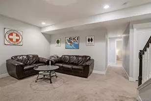 9962 E 60th Ave, Denver, CO 80238 - Photo 37