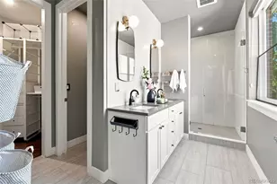 2432 N Washington St, Denver, CO 80205 - Photo 15