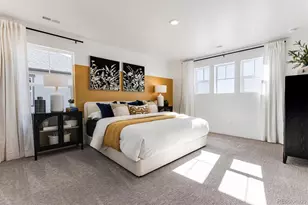 658 N Ukraine St, Aurora, CO 80018 - Photo 11