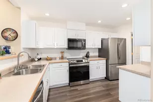 700 S Yarrow St, Lakewood, CO 80226 - Photo 17