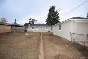 3080 Dahlia St, Denver, CO 80207 - Photo 23