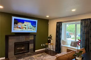 19292 E Nassau Dr, Aurora, CO 80013 - Photo 3