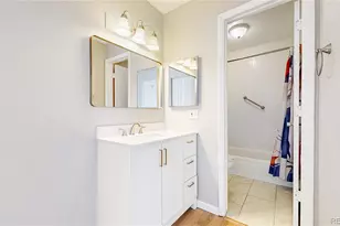 5770 E Warren Ave, Denver, CO 80222 - Photo 17