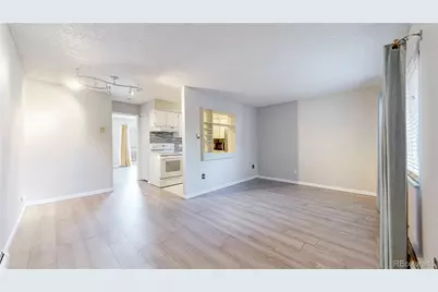 5770 E Warren Avenue #213, Denver, CO 80222 - Photo 7