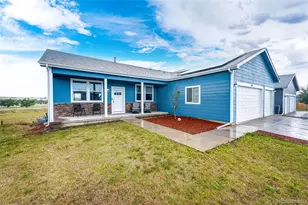 565 S 3rd Ave, Deer Trail, CO 80105 - Photo 3