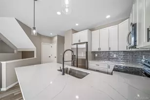 2714 W Greens Ln, Littleton, CO 80123 - Photo 13