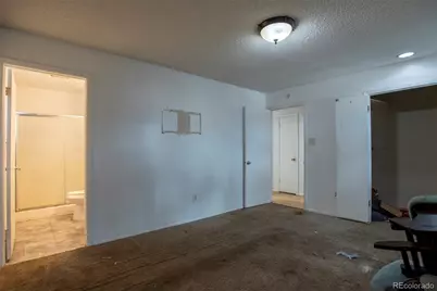 1996 S Olathe Street, Aurora, CO 80013 - Photo 9