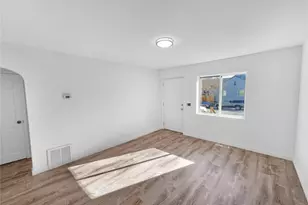 3089 W 18th Ave, Denver, CO 80204 - Photo 7