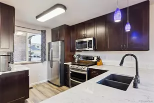 553 W 114th Way, Northglenn, CO 80234 - Photo 7