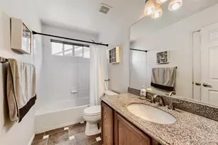 3347 Thistlebrook Cir, Littleton, CO 80126 - Photo 43