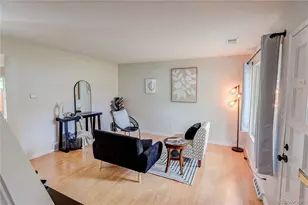 582 S Xenon Ct, Lakewood, CO 80228 - Photo 5
