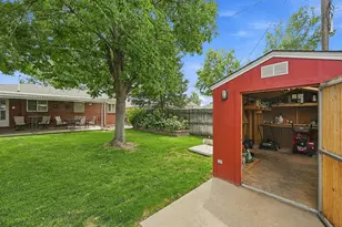 1385 S Shoshone St, Denver, CO 80223 - Photo 17
