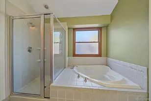 21064 E Crestline Cir, Centennial, CO 80015 - Photo 27