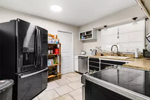 18 Dundee Ln, Pueblo, CO 81001 - Photo 7