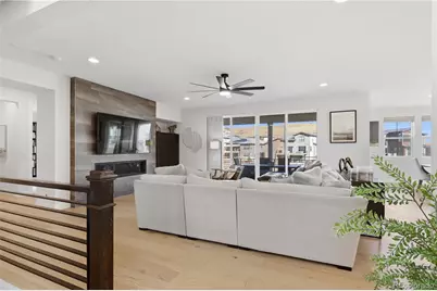 9625 Viewside Drive, Lone Tree, CO 80124 - Photo 3