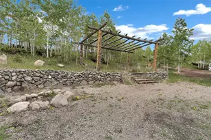 1121 Gcr 2416, Kremmling, CO 80459 - Photo 31