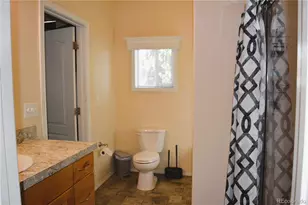 304 Barnard Ct, Longmont, CO 80501 - Photo 11