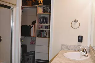 304 Barnard Ct, Longmont, CO 80501 - Photo 9