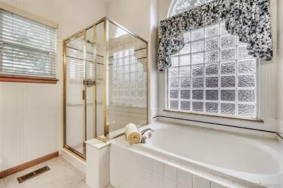 18379 E Linvale Drive, Aurora, CO 80013 - Photo 11