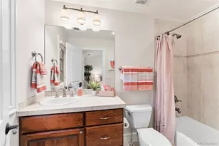 15 Foxtail Cir, Englewood, CO 80113 - Photo 35