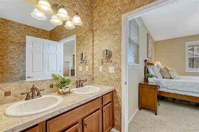 8460 Canyon Rim Trail #4, Englewood, CO 80112 - Photo 29