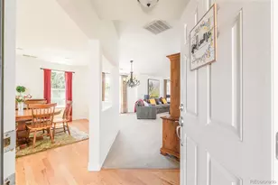 7645 S Addison Way, Aurora, CO 80016 - Photo 3