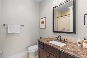 2424 S Madison St, Denver, CO 80210 - Photo 35
