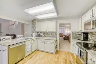 11760 Eudora Ct, Thornton, CO 80233 - Photo 9