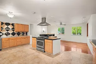 7347 S Spruce St, Centennial, CO 80112 - Photo 5