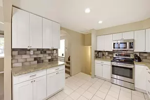 7340 Teller St, Arvada, CO 80003 - Photo 11