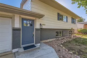 1702 S Naples St, Aurora, CO 80017 - Photo 3