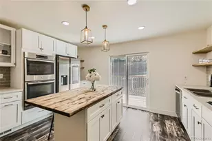 1702 S Naples St, Aurora, CO 80017 - Photo 15