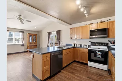 145 S 11th Avenue, Brighton, CO 80601 - Photo 11