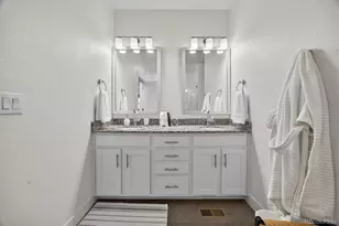 10076 E 63rd Ave, Denver, CO 80238 - Photo 7