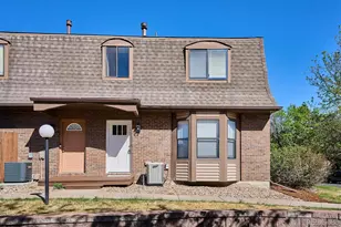 1379 S Idalia St, Aurora, CO 80017 - Photo 17