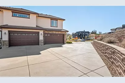 19341 E Davies Place, Centennial, CO 80016 - Photo 35