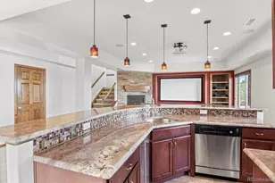 19341 E Davies Pl, Centennial, CO 80016 - Photo 27