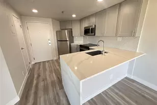 100 Park Ave W, Denver, CO 80205 - Photo 3