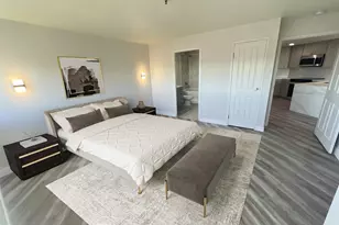 100 Park Ave W, Denver, CO 80205 - Photo 15