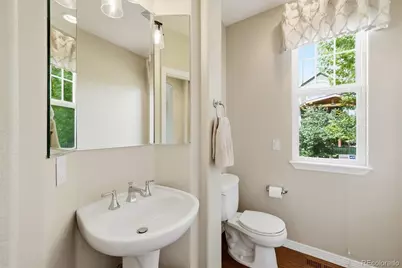 22878 E Euclid Circle, Aurora, CO 80016 - Photo 15