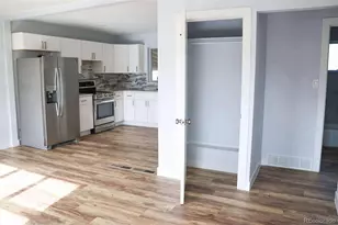 261 E 106th Ave, Northglenn, CO 80233 - Photo 3