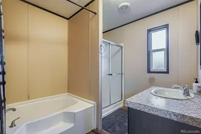 4211 E 100th Avenue, Thornton, CO 80229 - Photo 7