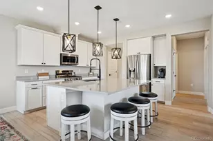 10062 W Victoria Pl, Littleton, CO 80127 - Photo 5